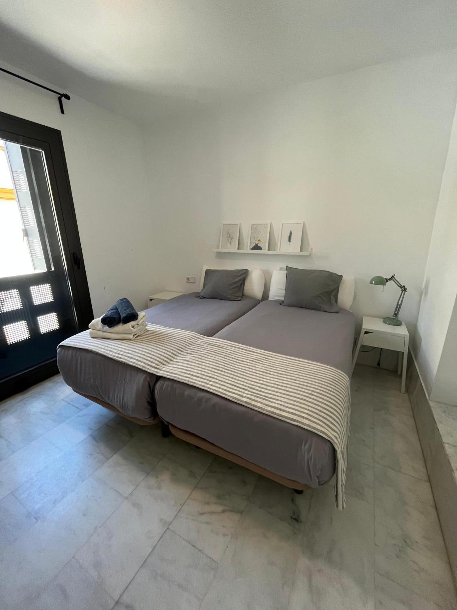 Center Sevilla Confort 7 Ngoại thất bức ảnh